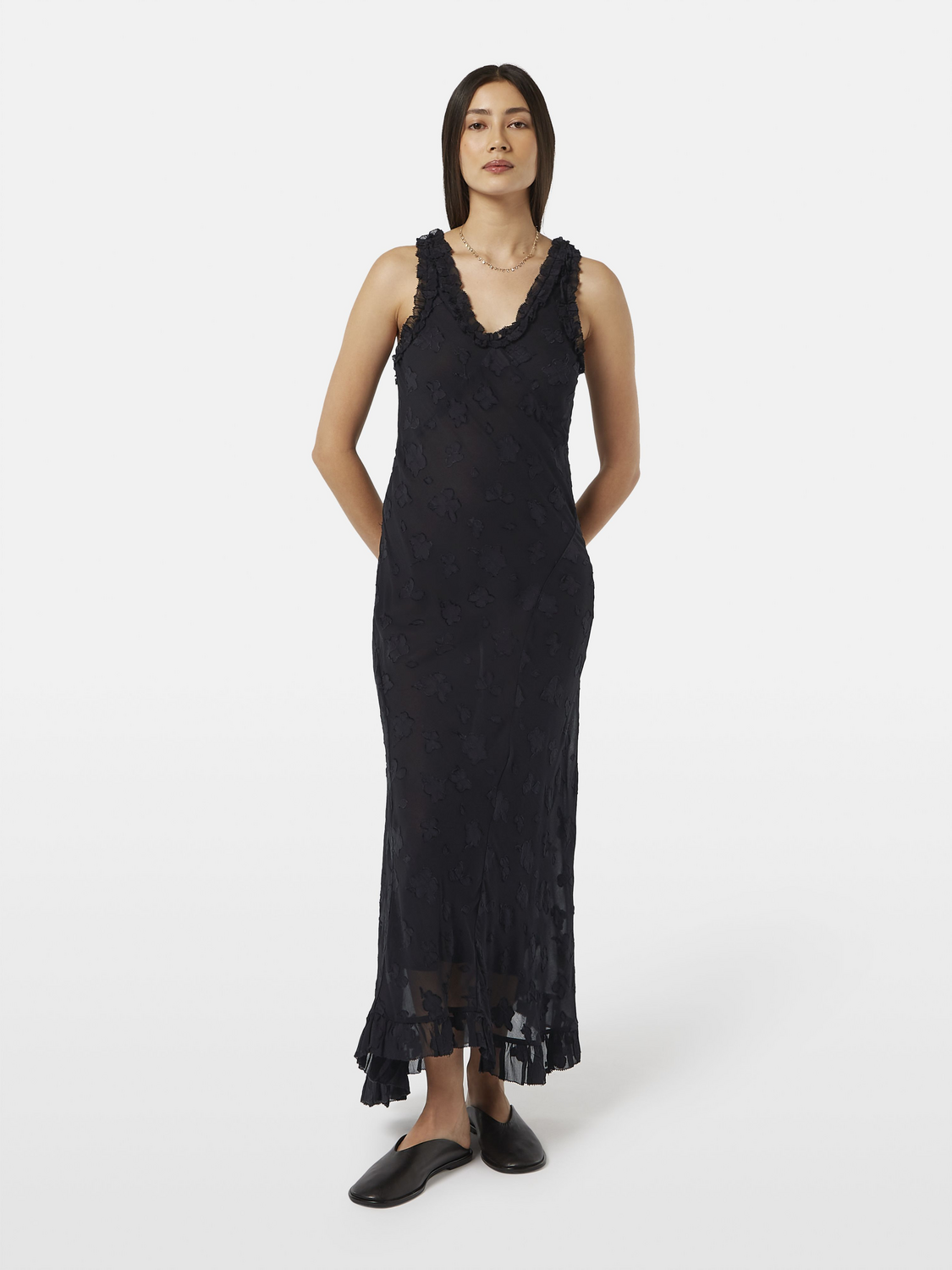 ruffle black maxi dress – Scotch & Soda the cutest little black Product Group: 3153 neck%0D%0ARuffle%20sleeves%0D%0ARuffle%20detail%0D%0AOpen%20back%20design%0D%0AEmbellished%20with%20crystals%0D%0AConcealed%20zipper%20at%20back%0D%0AGentle%20Dry%20Clean%20Only%0D%0ALength%3A%20Maxi%0D%0A%0D%0AMATERIAL%3A%0D%0A%0D%0APolyester%20%2B%20Cotton%0D%0AHigh%20quality%20durable%20fabric Color:As Picture:Black/Hunter Green