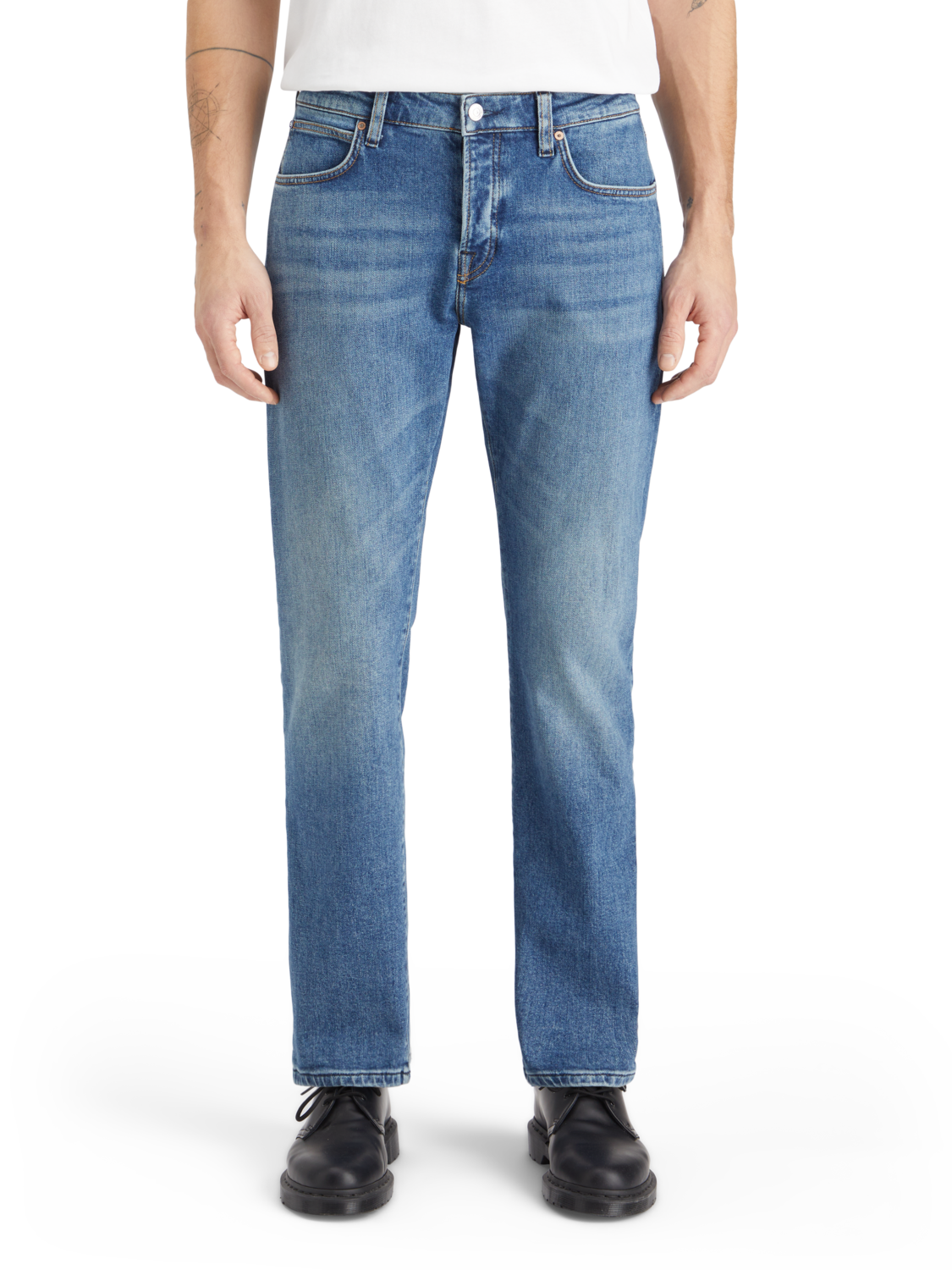 Essentials — The Zee Straight Fit Jeans | Blue Moves