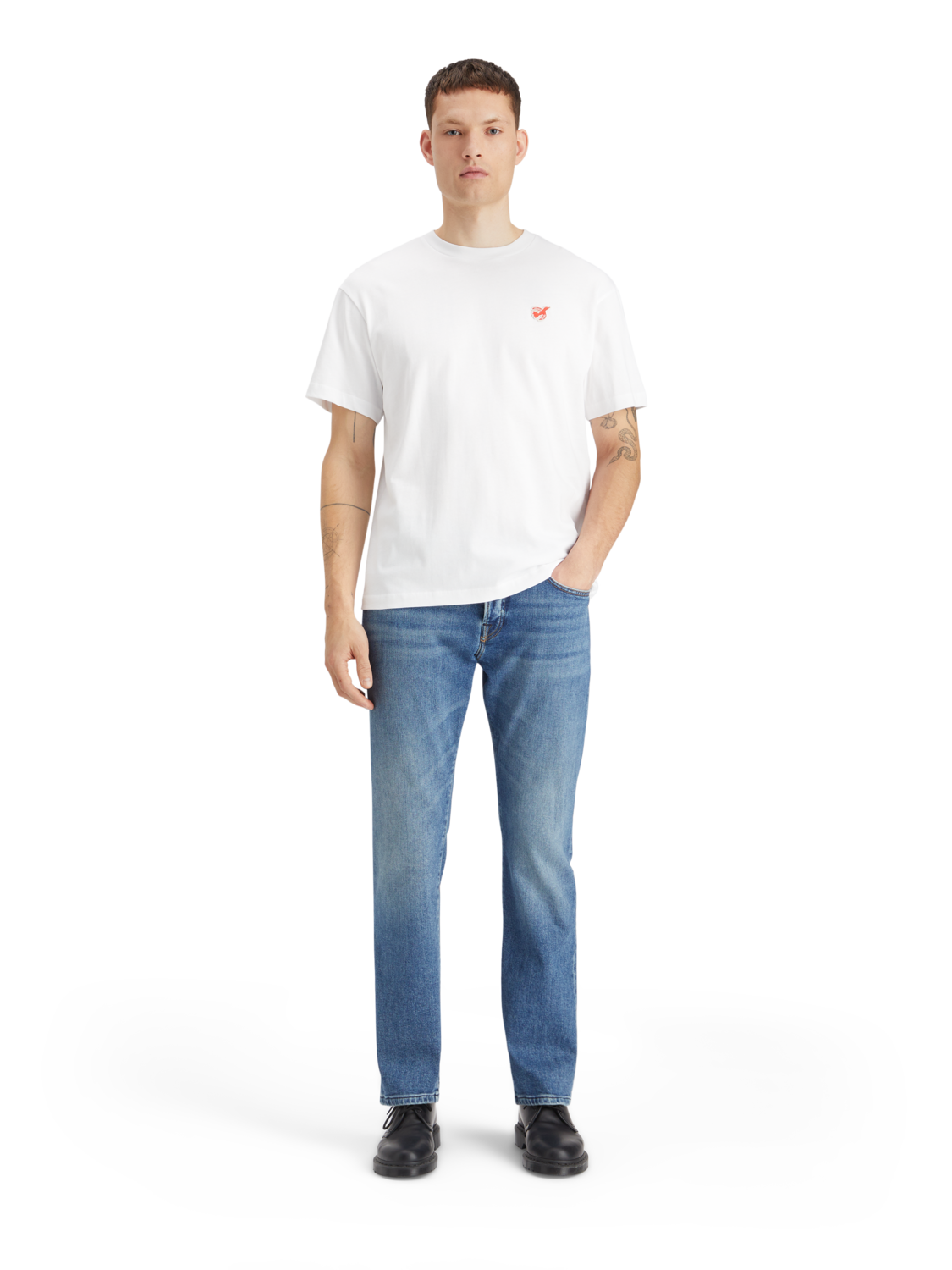 Essentials — The Zee Straight Fit Jeans | Blue Moves