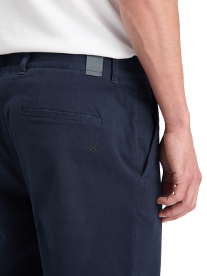 Essentials — Drift Cotton-Blend Twill Chino
