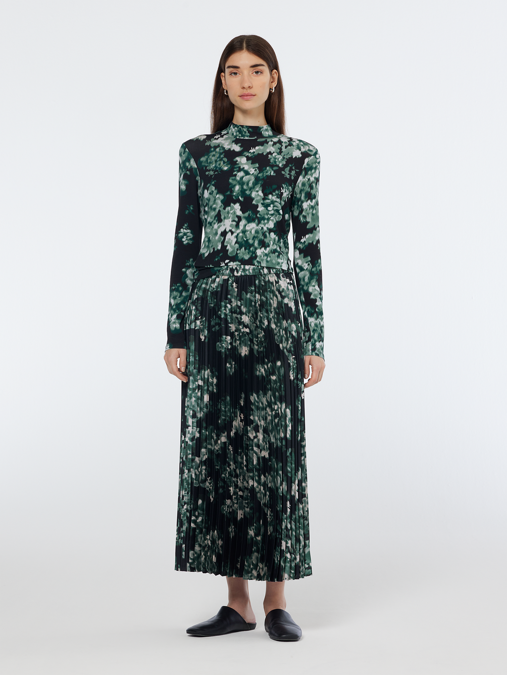 Floral Printed Pleated Skirt