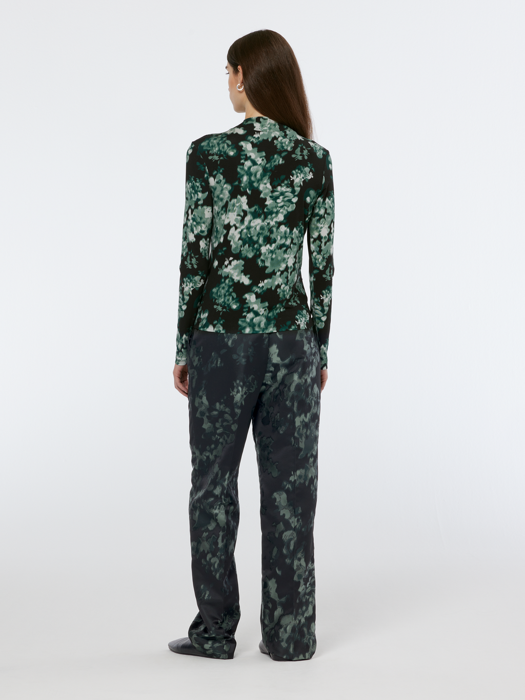 Floral Printed Mock Neck Long Sleeve Shirt