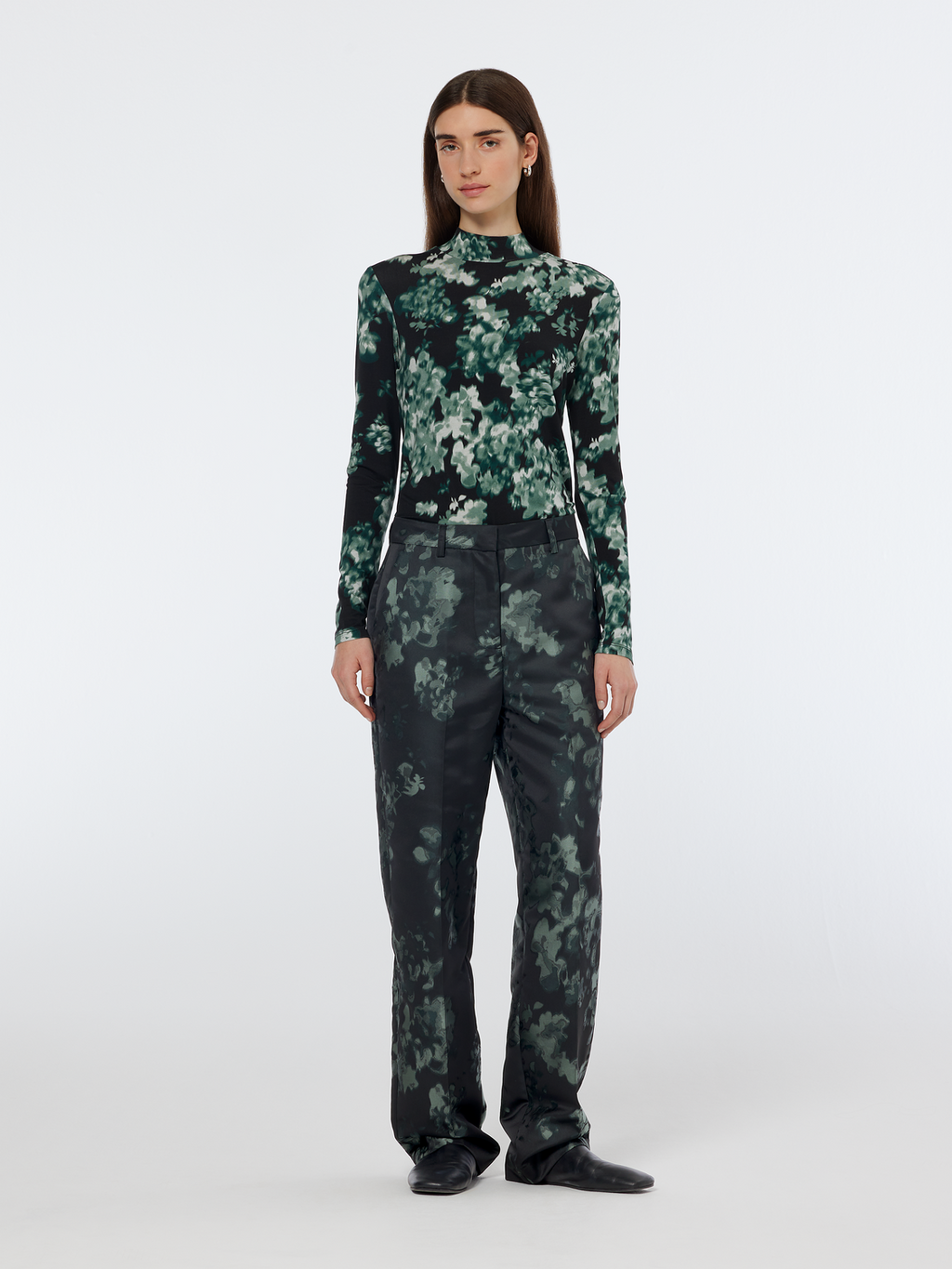 Floral Printed Mock Neck Long Sleeve Shirt