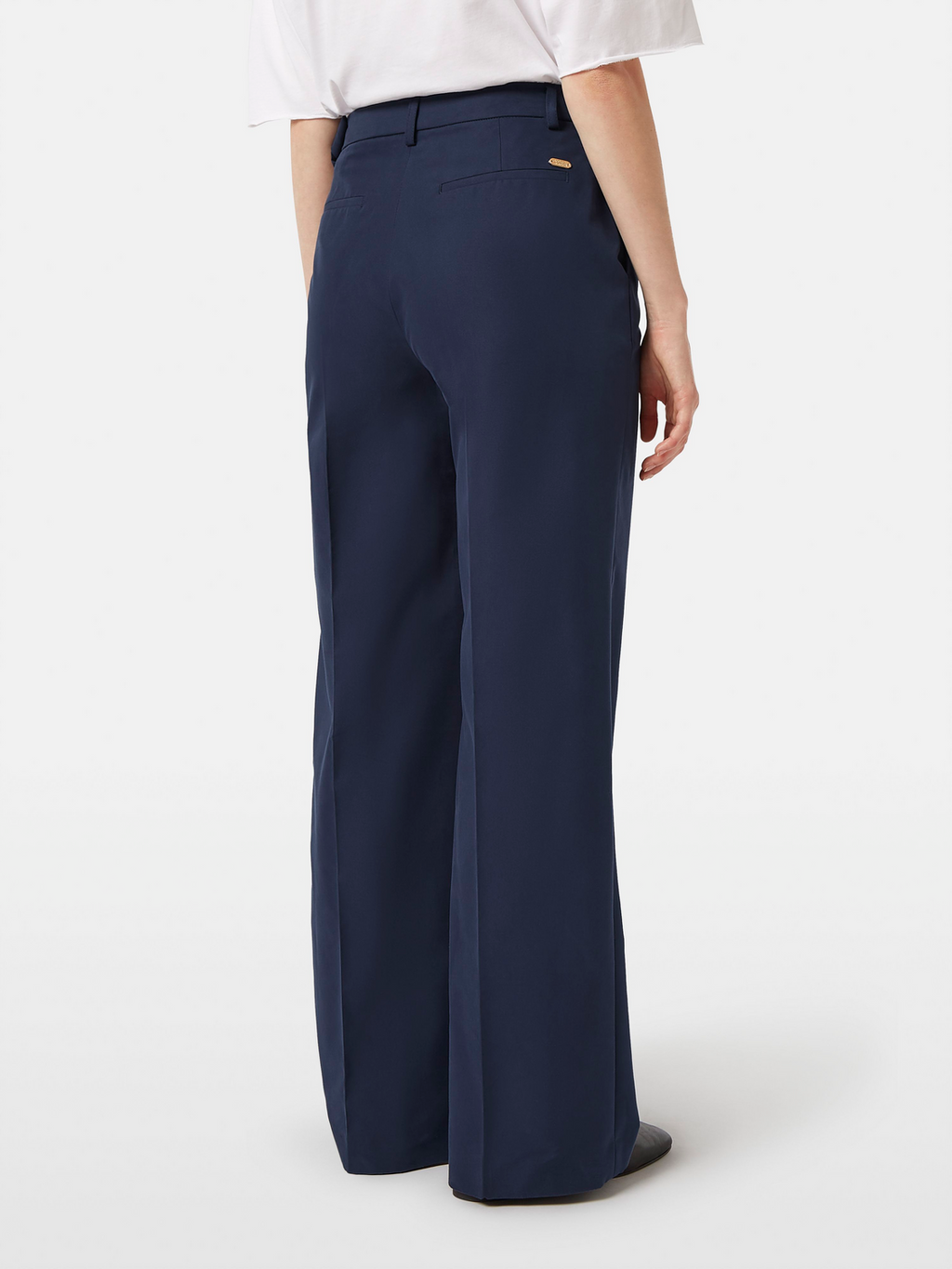 Robyn Relaxed Tapered Leg Gabardine Twill Pant