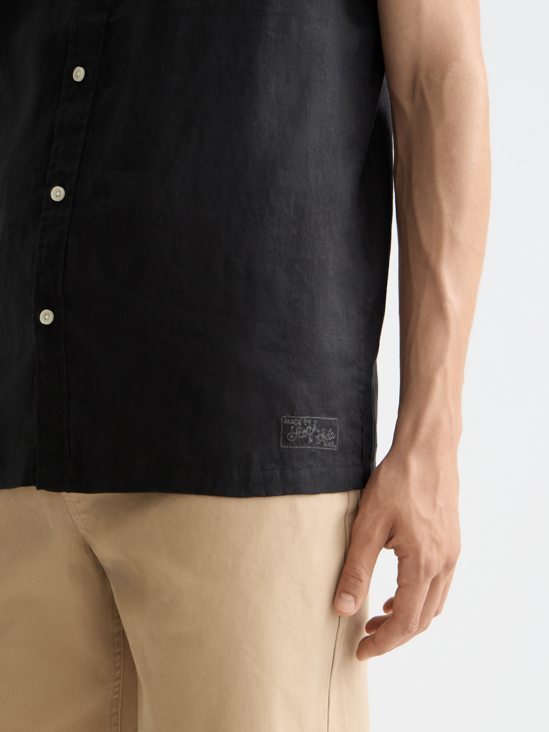 Chemise en lin essentielle