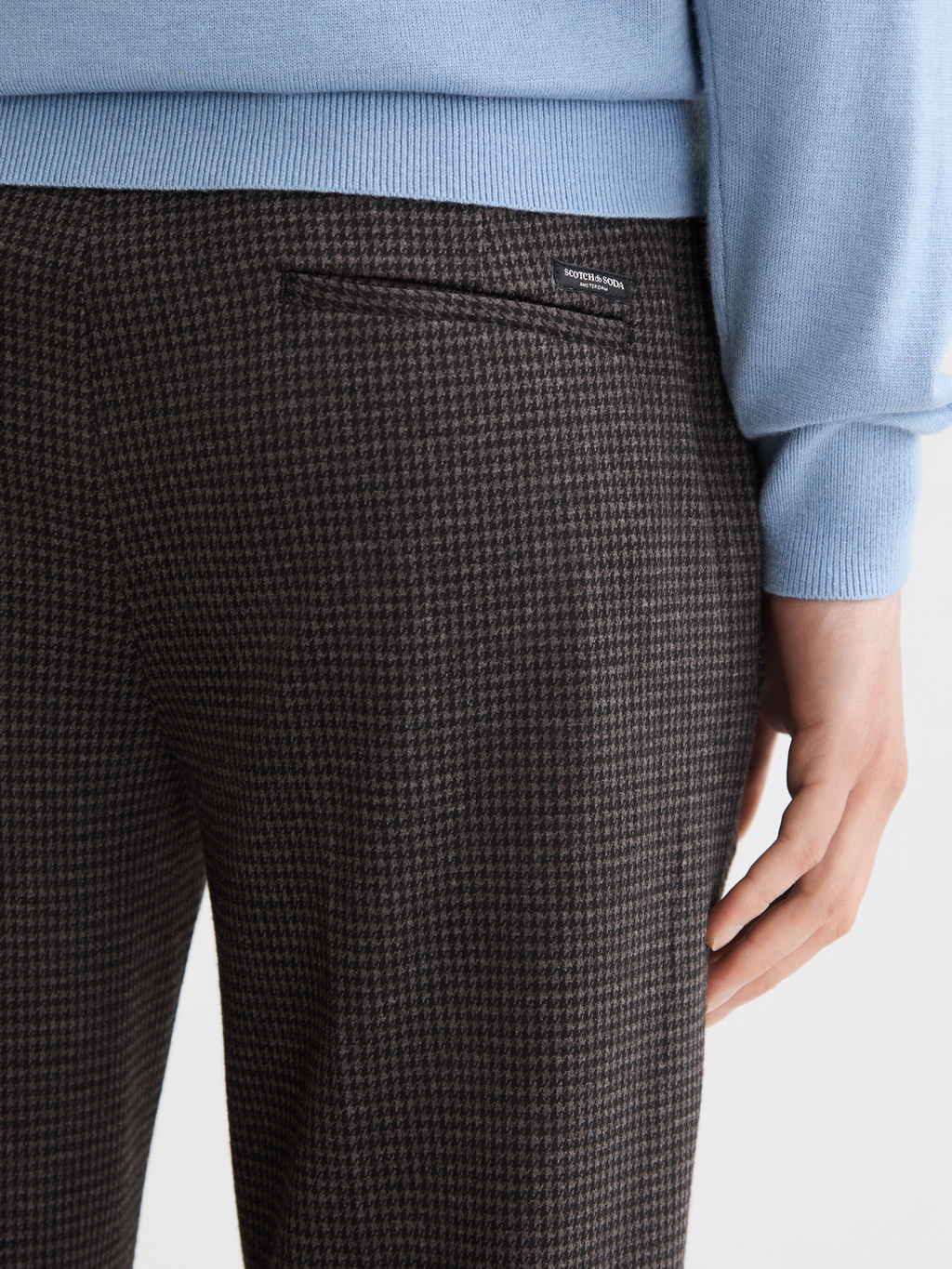 Seasonal Core – Mott – Tailored-Jersey-Garngefärbter-Chino