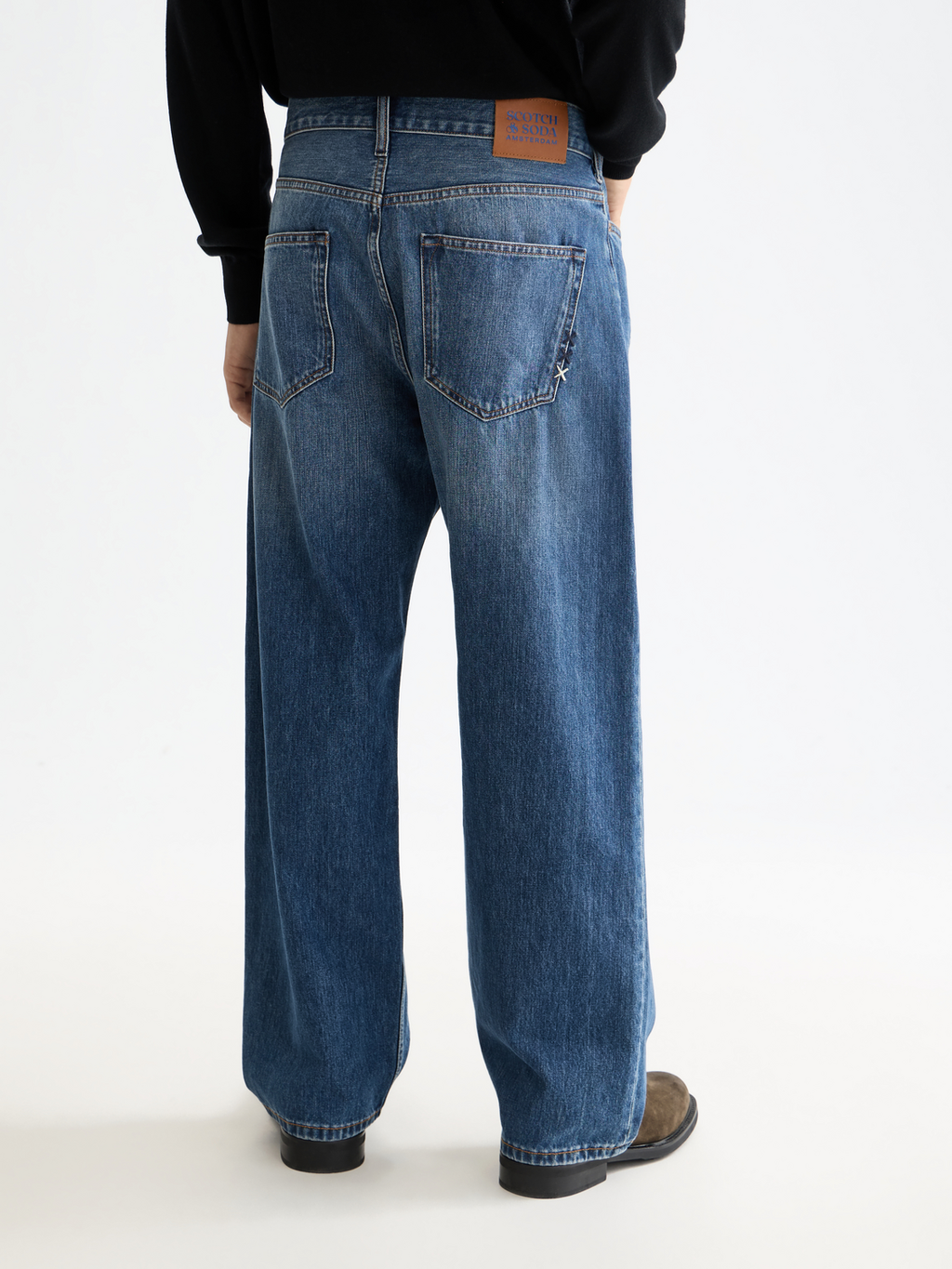 Core The Pitch Loose Jeans — Bring The Blue