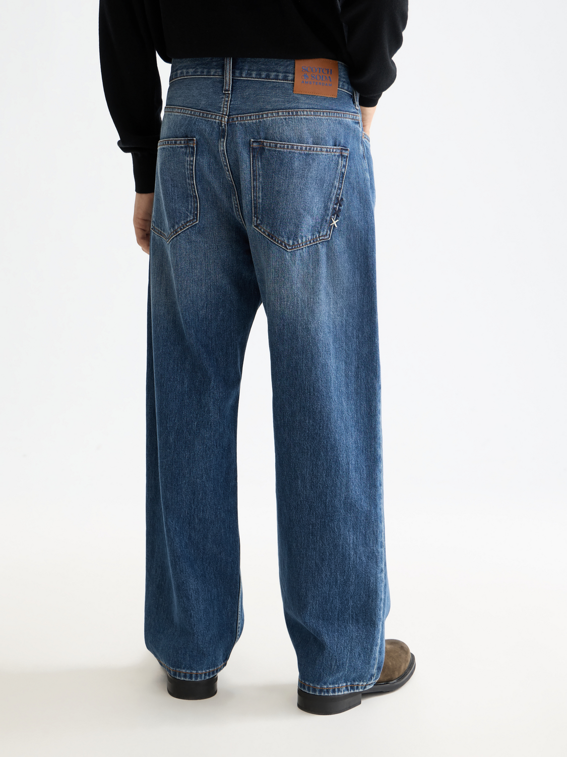 Core The Pitch Loose Jeans — Bring The Blue
