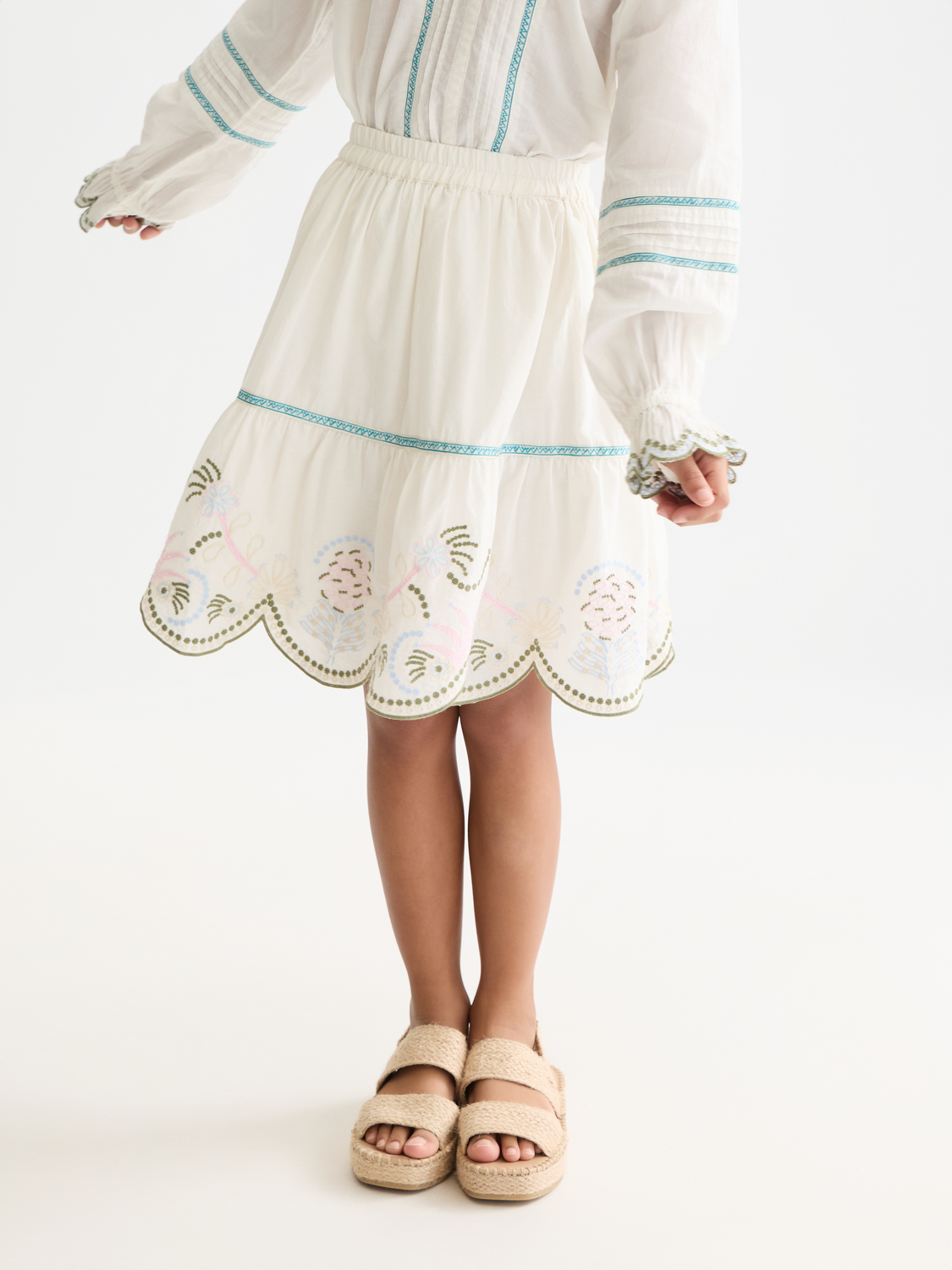 Embroidered Hem Cotton Skirt