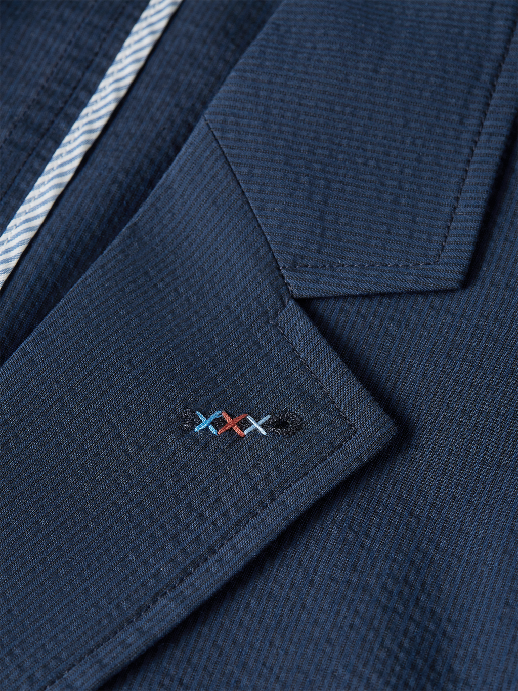 Unkonstruierter Blazer aus Baumwoll-Seersucker-Mischung