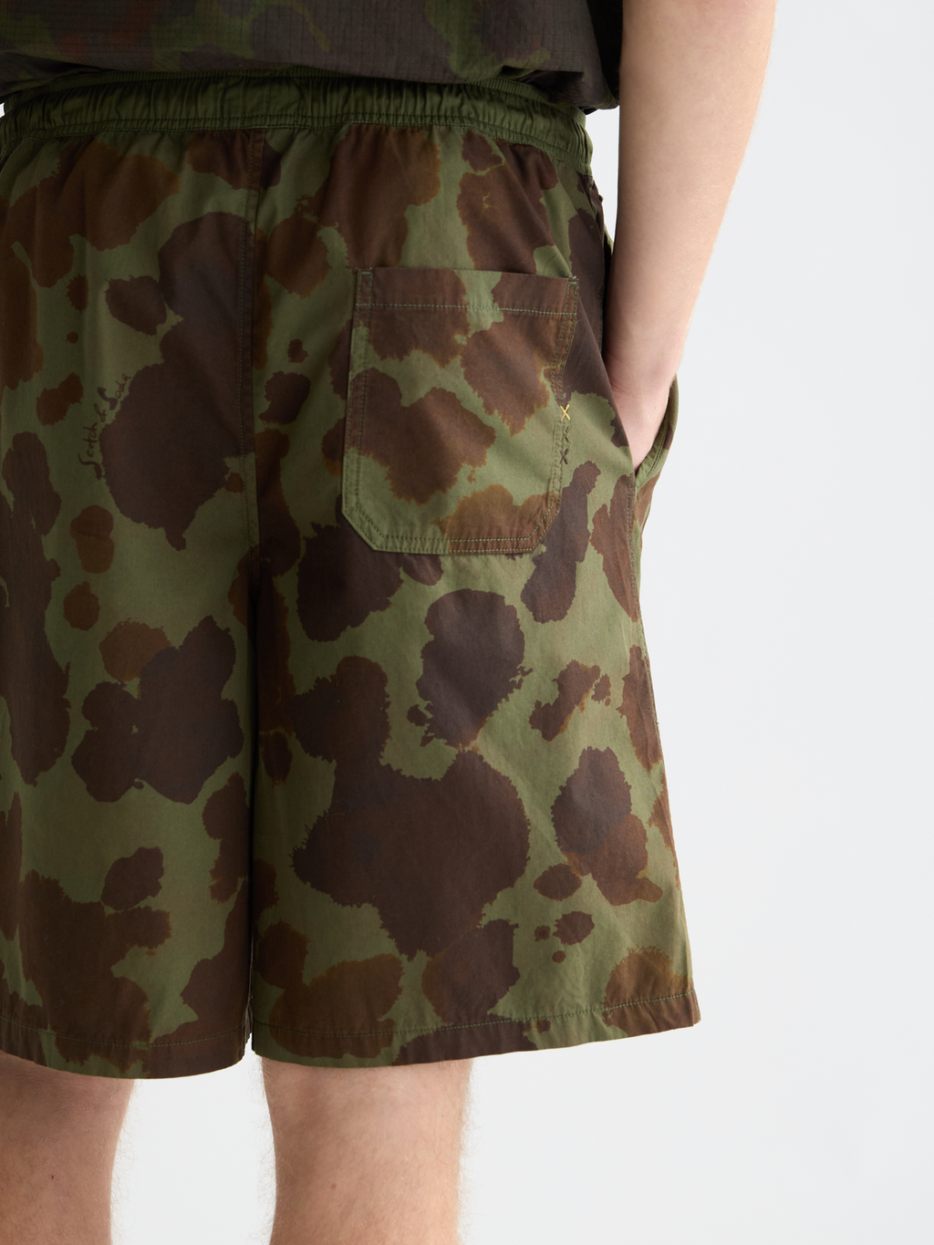 Shorts bermudas amples en popeline imprimée prélavée