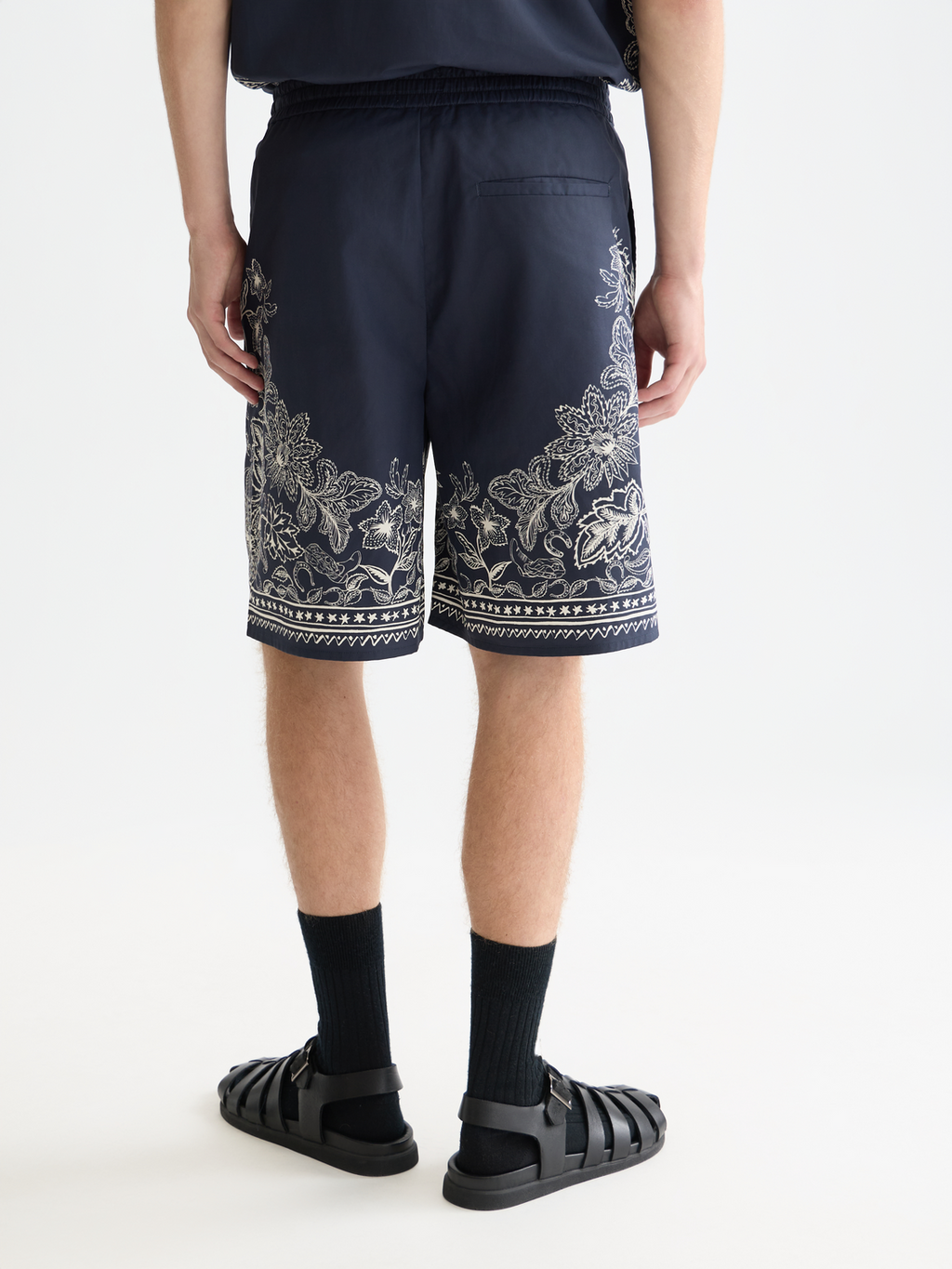 Bedruckte Bermuda-Shorts aus Baumwoll-Lyocell-Mix in weiter Passform