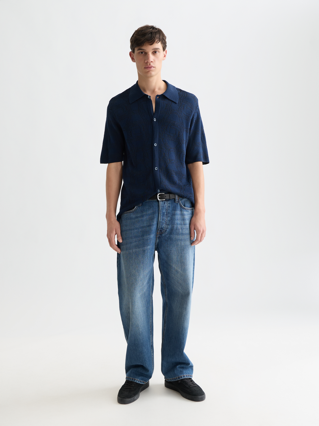 Tone-on-Tone Knitted Short Sleeve Shirt