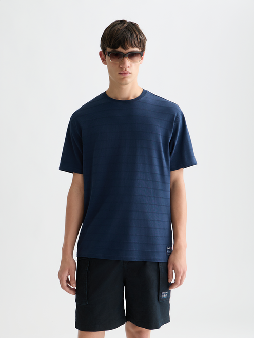 T-shirt jacquard structuré à coupe décontractée