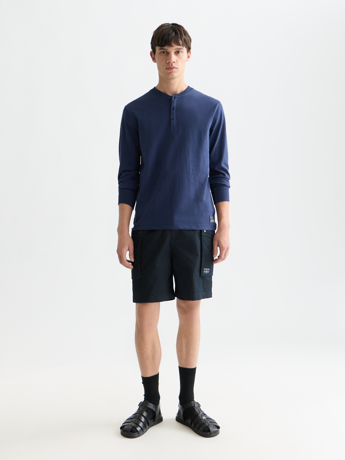 Henley Langarm-T-Shirt aus Slub-Garn in regulärer Passform