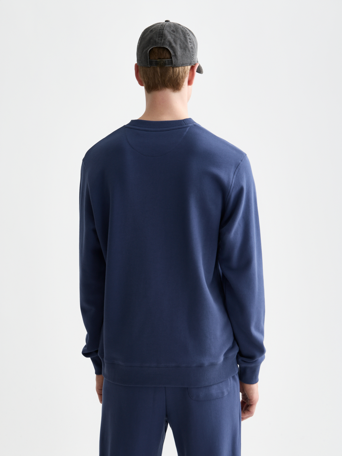 Seasonal Core Logo Badge Regular-Fit Sweatshirt