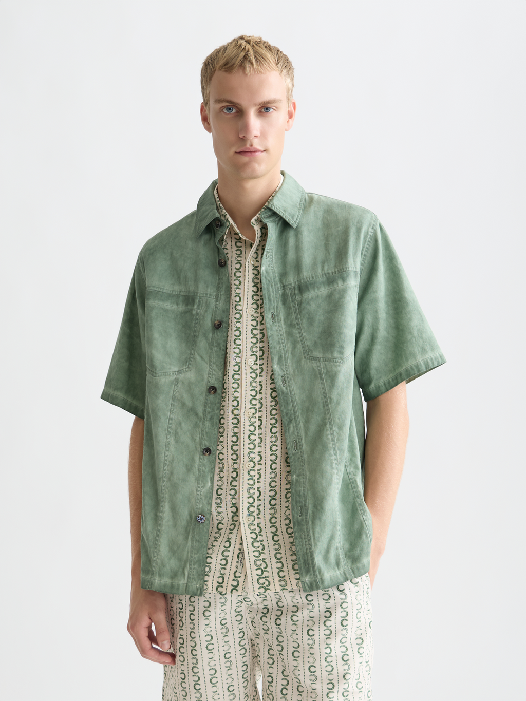 Washed Cotton Relaxed-Fit Short Sleeved Shirt