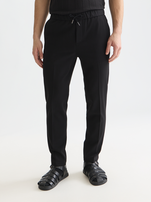 Finch Stretch Seersucker Travel Regular Tapered-Fit Jogger