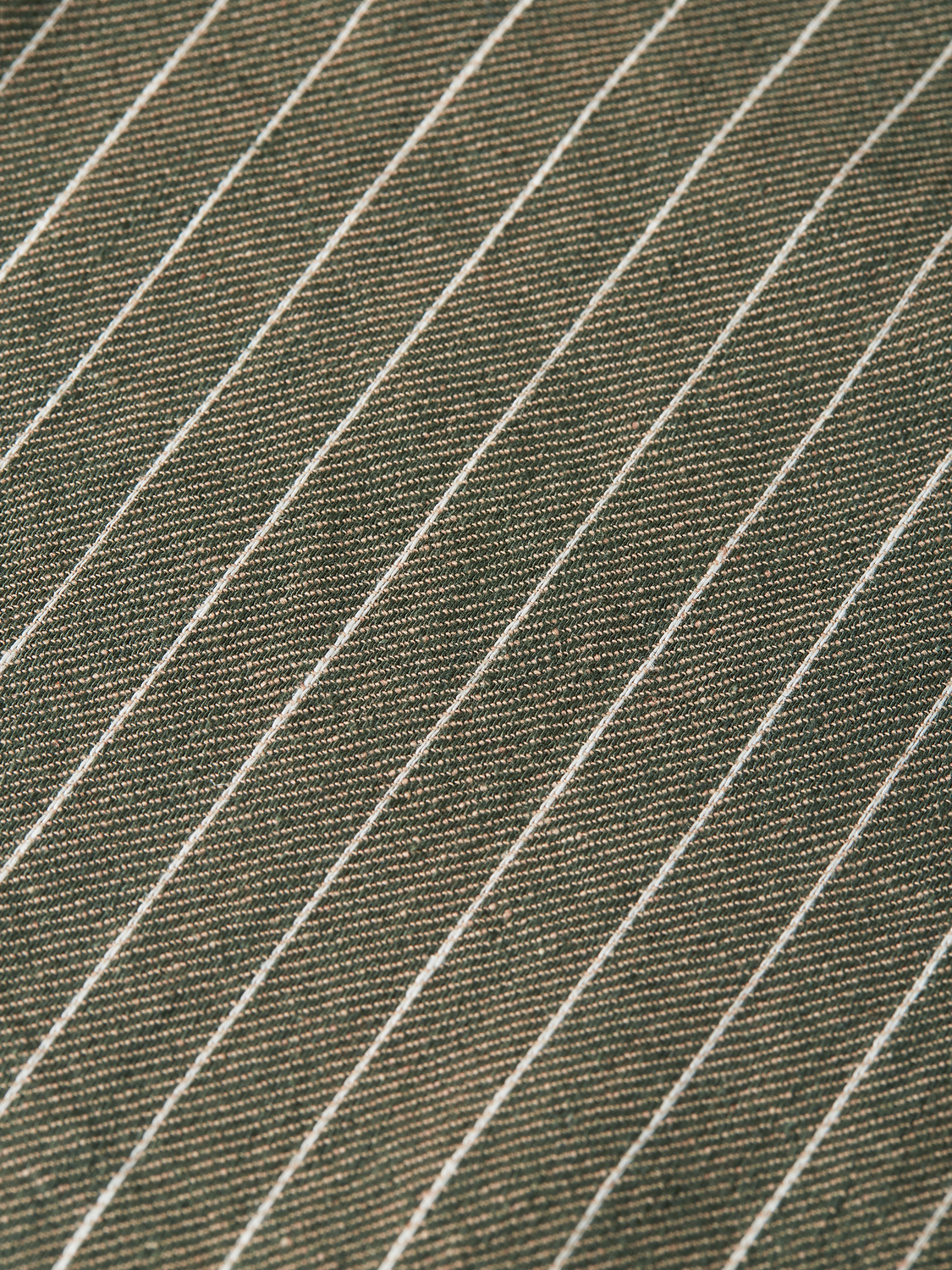 Pleated Pinstriped Cottonlinen Loose Straightfit Chino