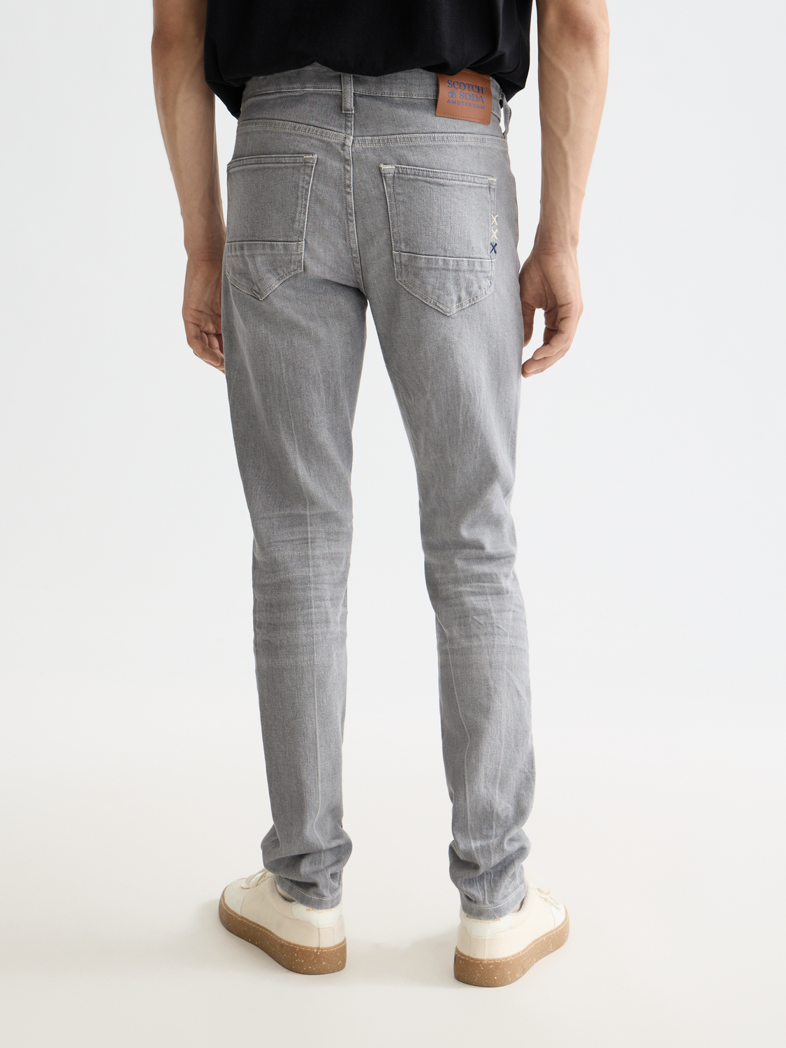 Core Skim Skinny Jeans Grau