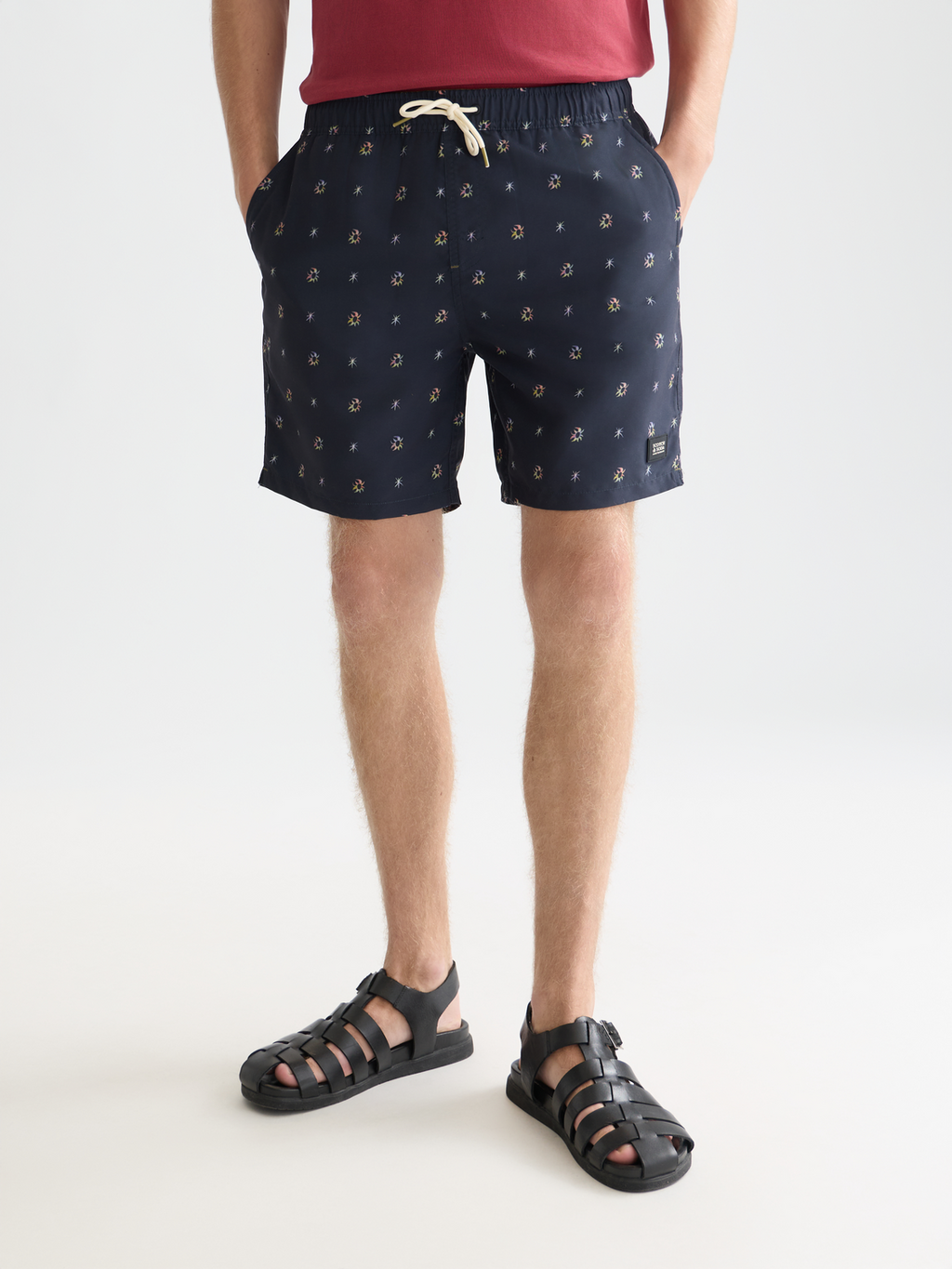 Badeshorts in halber Länge mit Mini-Print