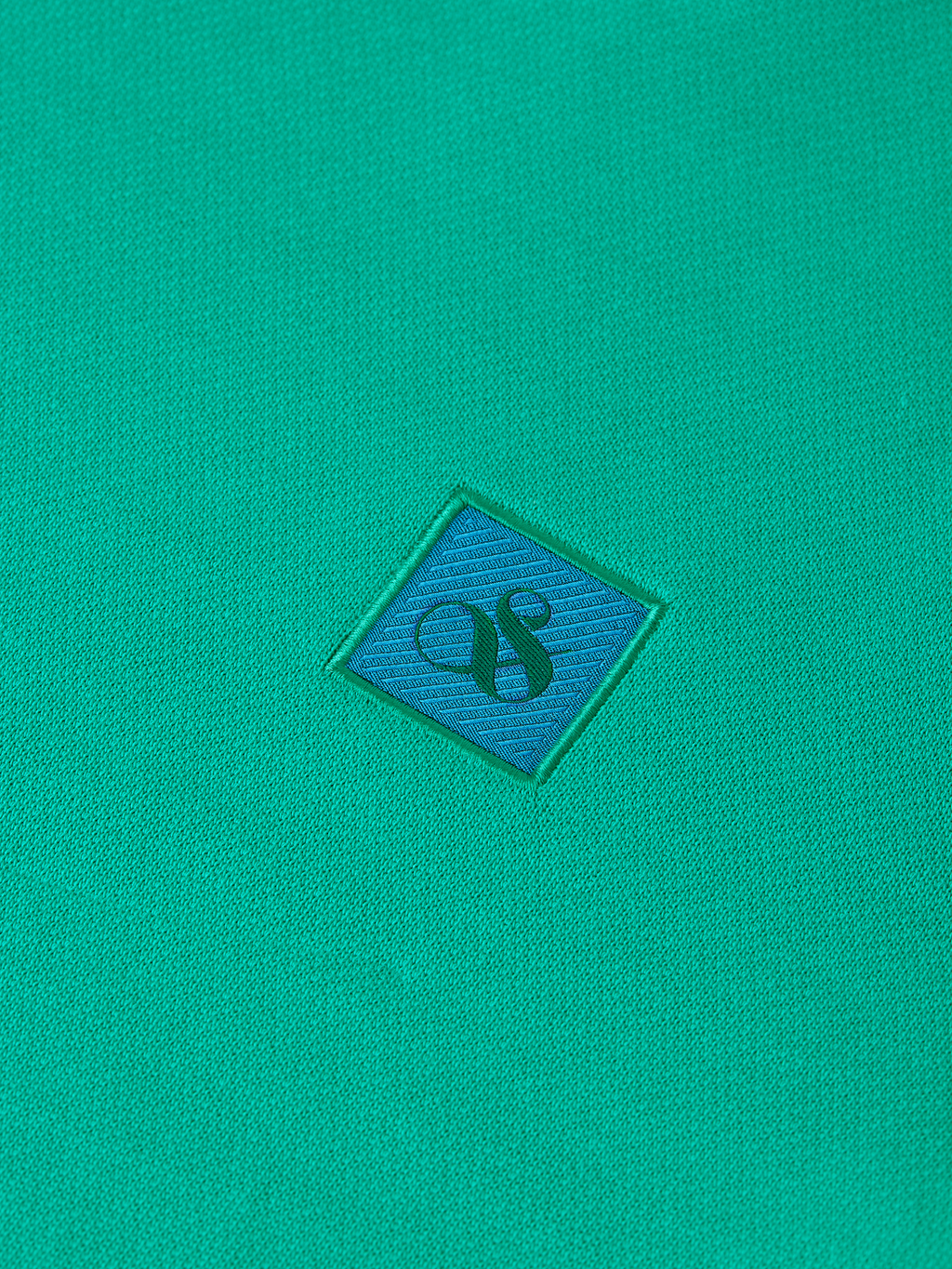 Seasonal Core Logo Badge Regularfit Sweatshirt