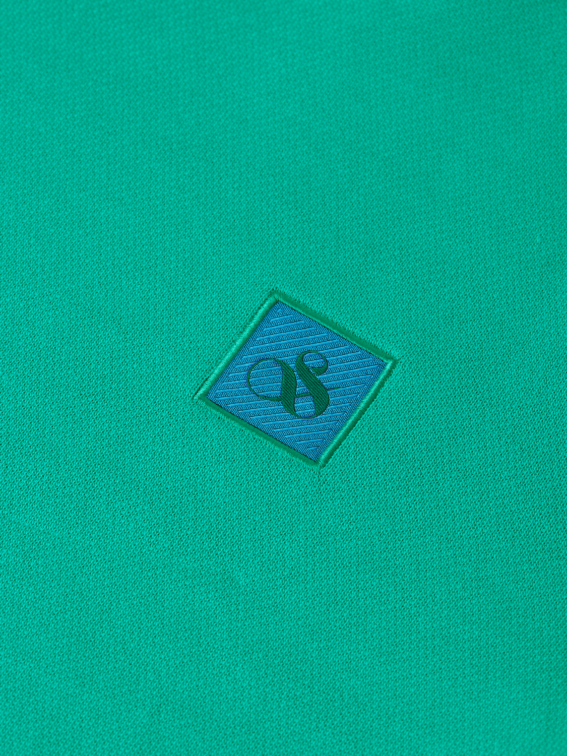 Seasonal Core Logo Badge Regularfit Sweatshirt