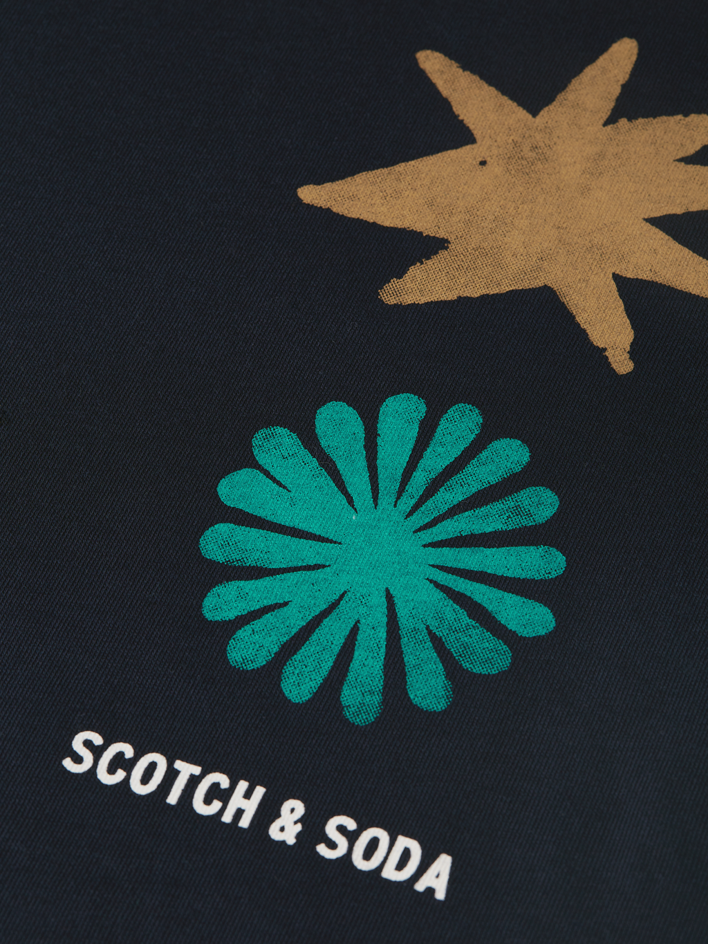 Front Artwork Regularfit Tshirt