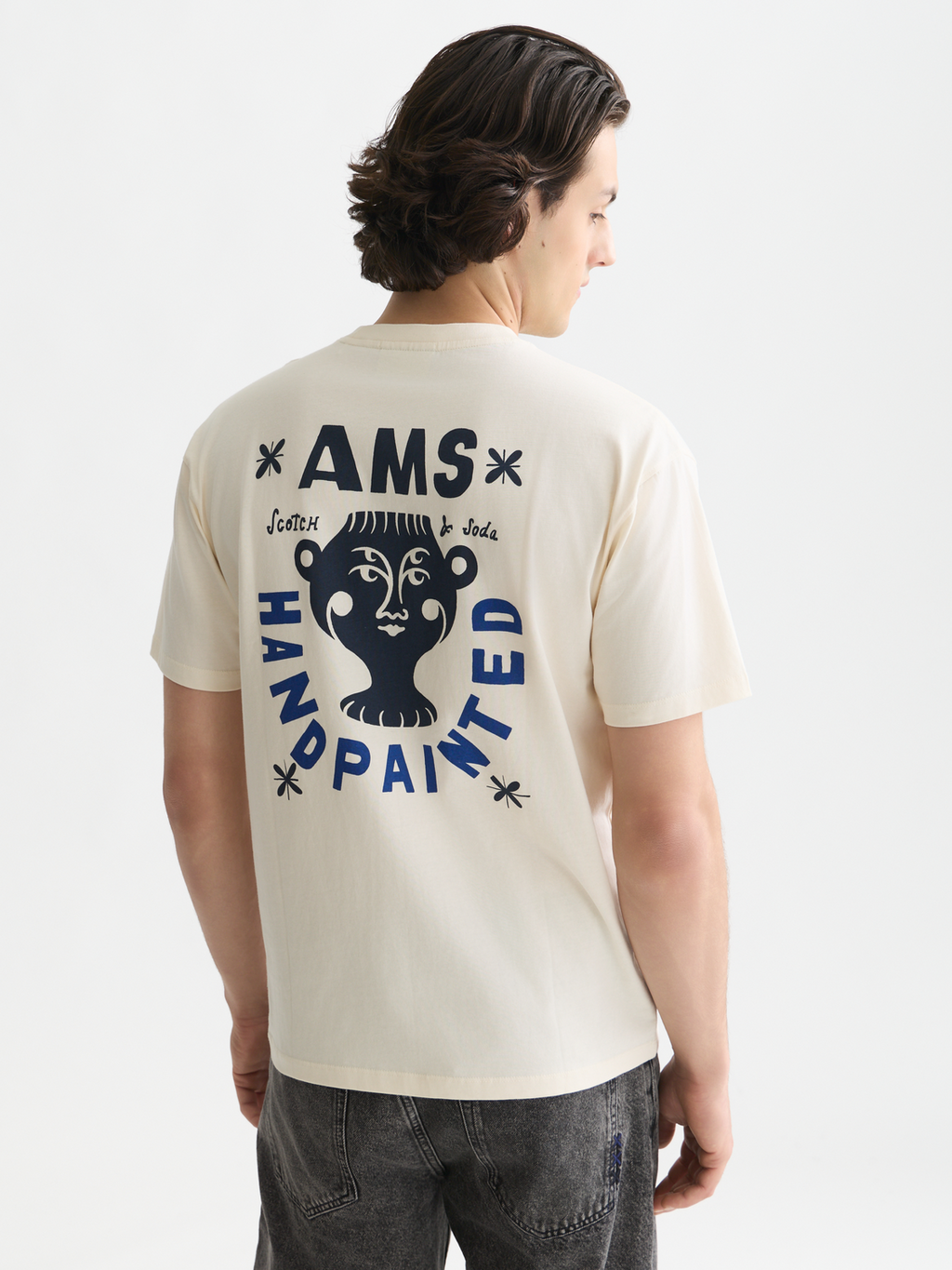 T-Shirt mit Druck auf Vorder- und Rückseite