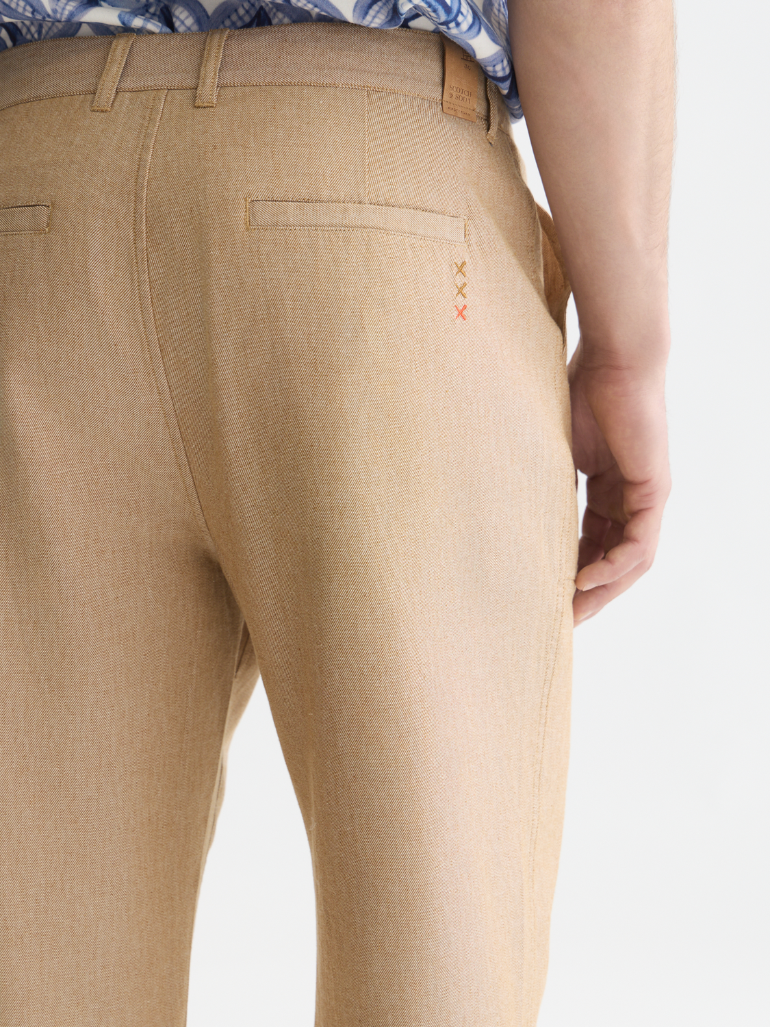 Harper Linen Blend Twill Tapered-Fit Chino
