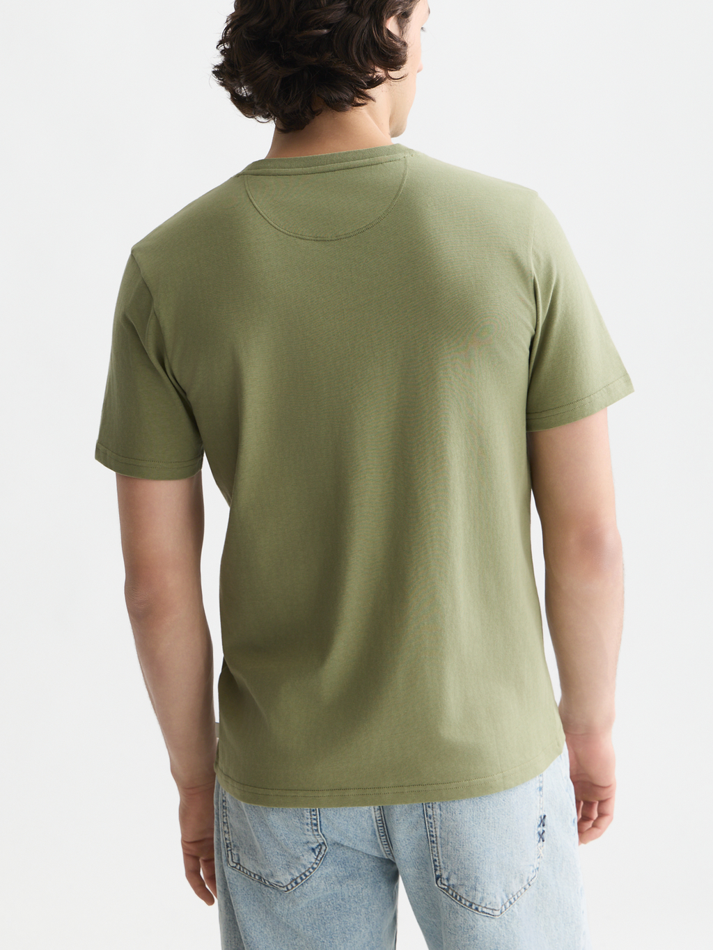 Seasonal Core Chest Logo Regular-Fit T-Shirt