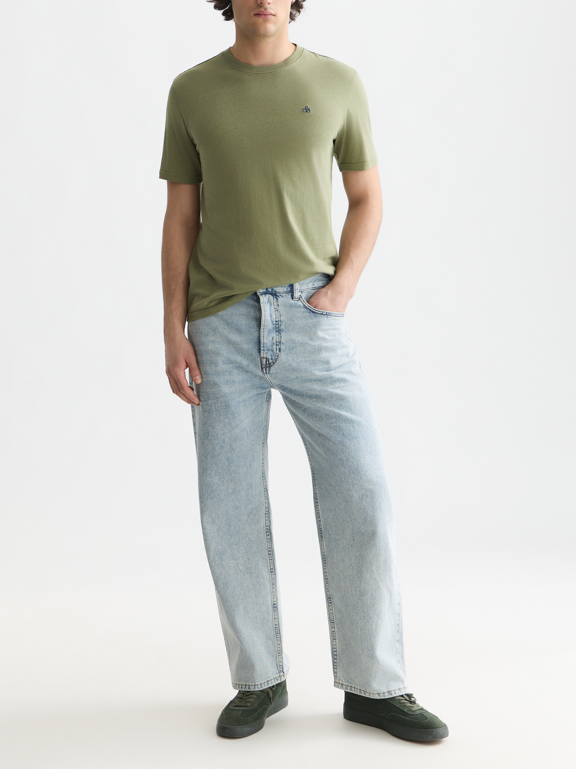 Seasonal Core Chest Logo Regular-Fit T-Shirt