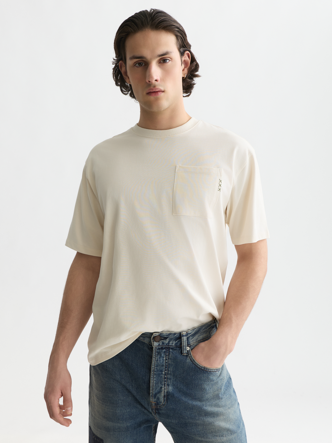 Seasonal Core 3 Crosses Chest Pocket Loose-Fit T-Shirt