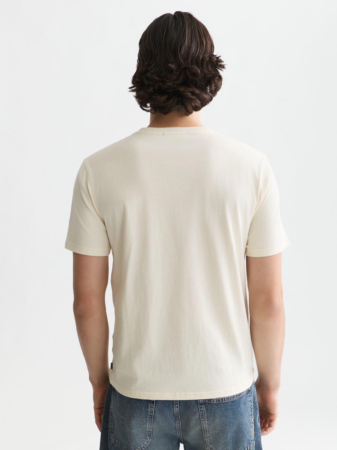 T-Shirt mit Artwork auf der linken Brustseite, normale Passform
