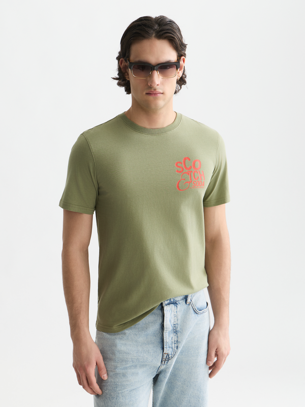 T-shirt coupe droite avec motif côté cœur