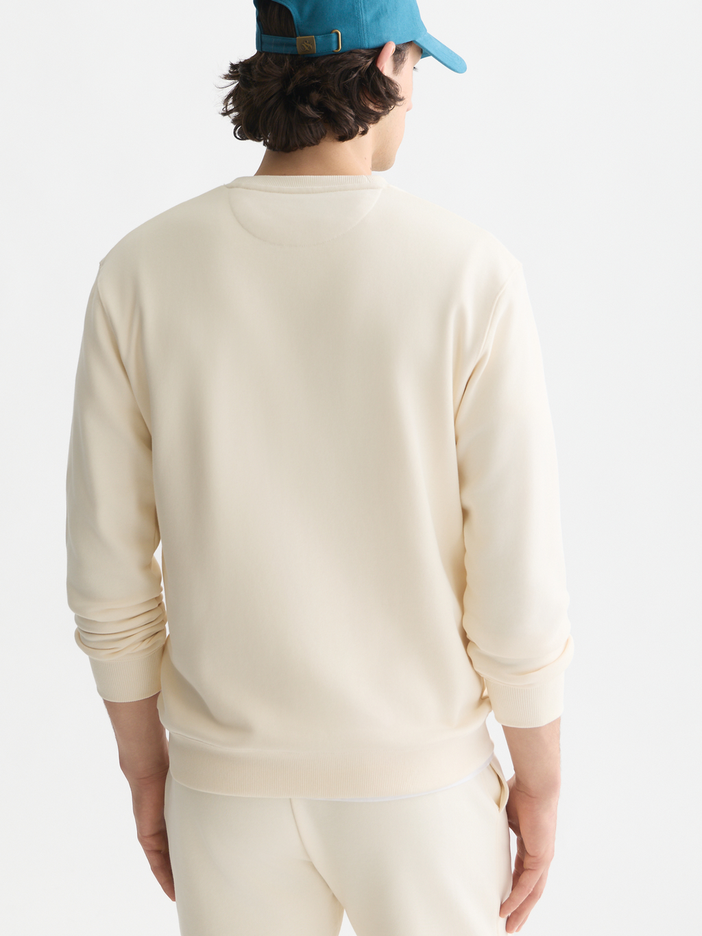 Seasonal Core Logo Badge Regular-Fit Sweatshirt