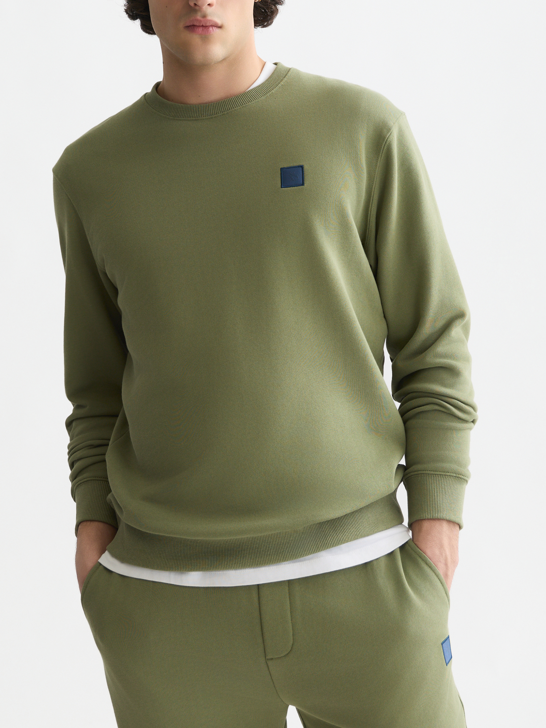 Seasonal Core Logo Badge Regular-Fit Sweatshirt