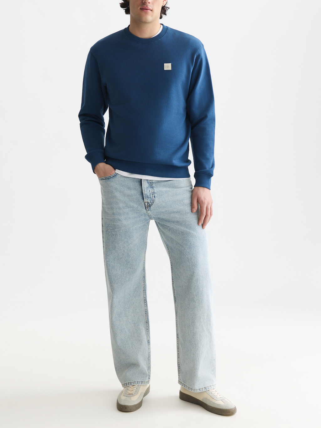 Seasonal Core Logo Badge Regular-Fit Sweatshirt