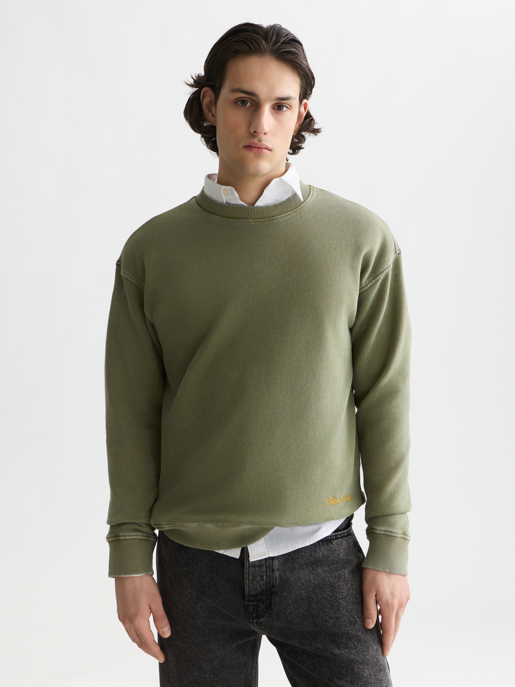 Washed Relaxed-Fit Sweatshirt