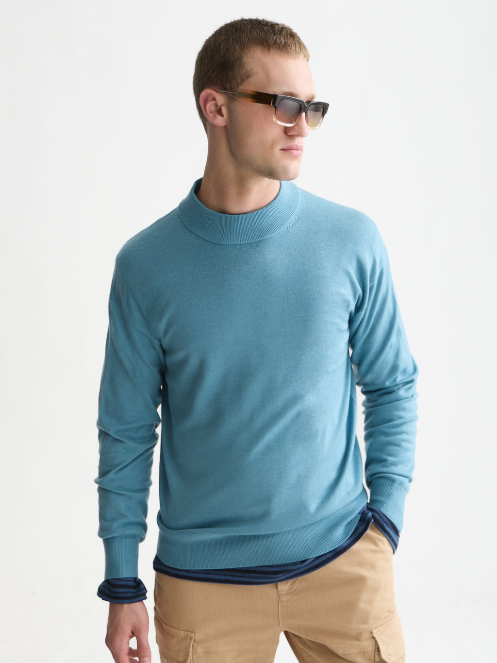 Pull col montant à épaules tombantes - Collection saisonnière