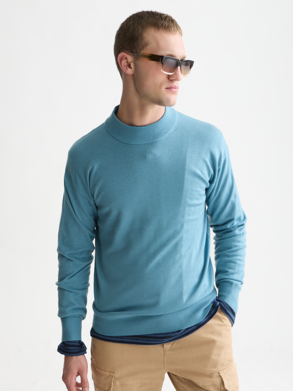 Seasonal Core Dropped Shoulder Mock Neck Pullover