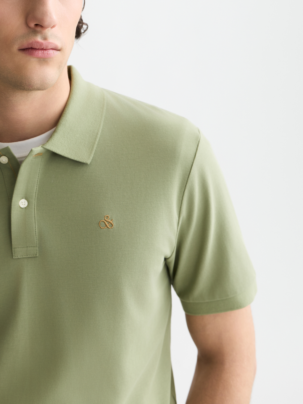 Seasonal Core Pique Chest Logo Regular-Fit Polo