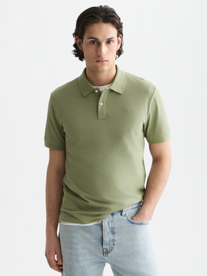 Seasonal Essentials —  Pique Chest Logo Regular-Fit Polo