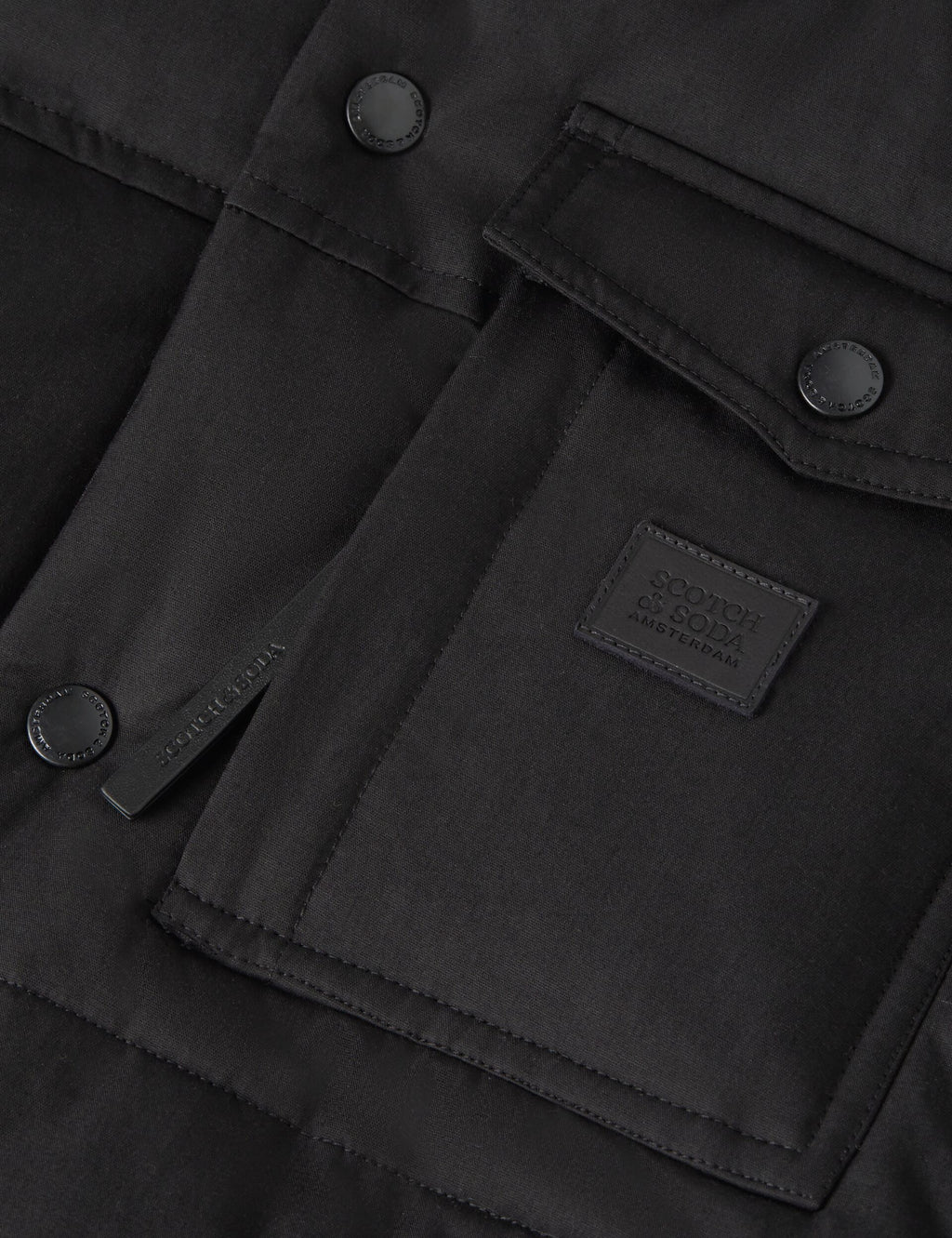 Hooded puffer jacket