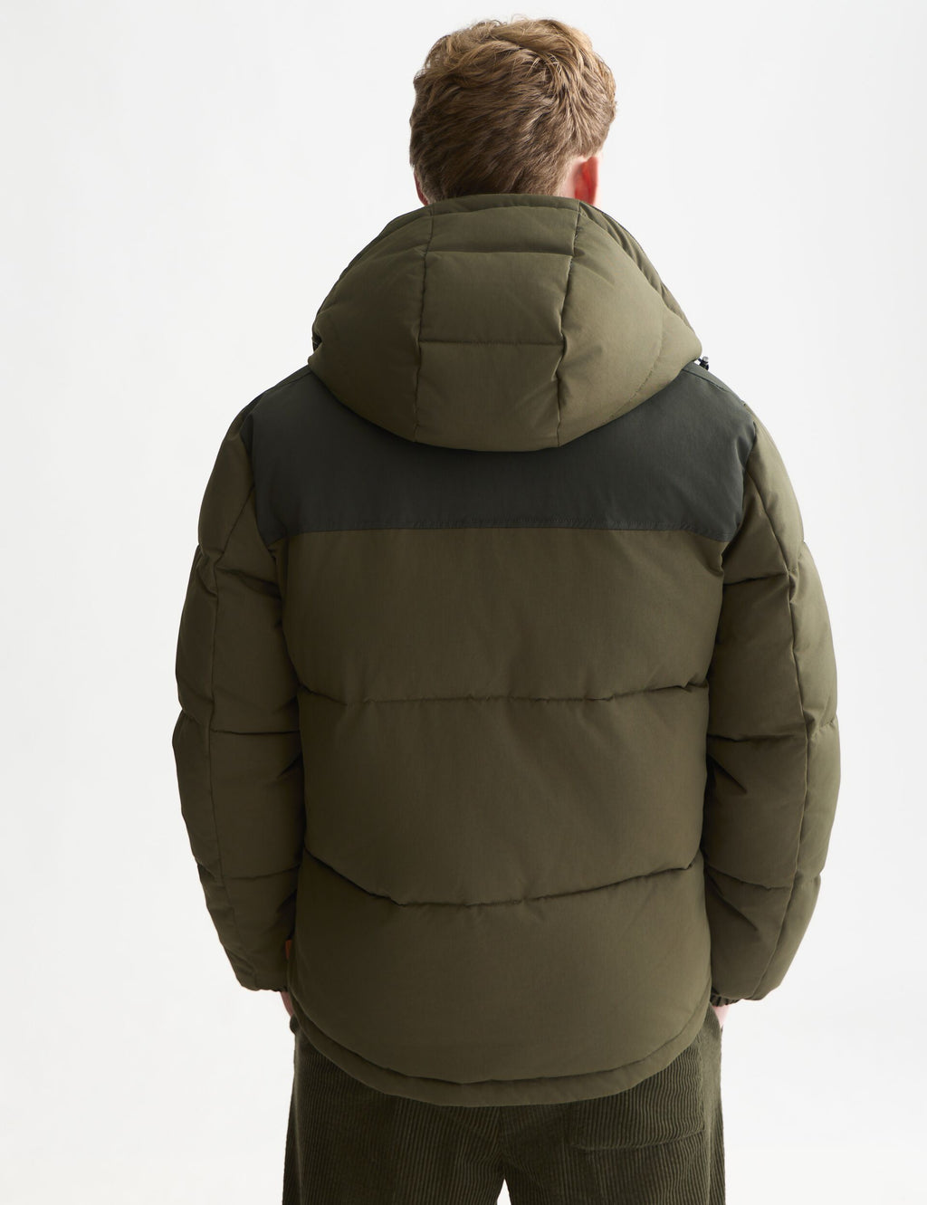 Hooded puffer jacket