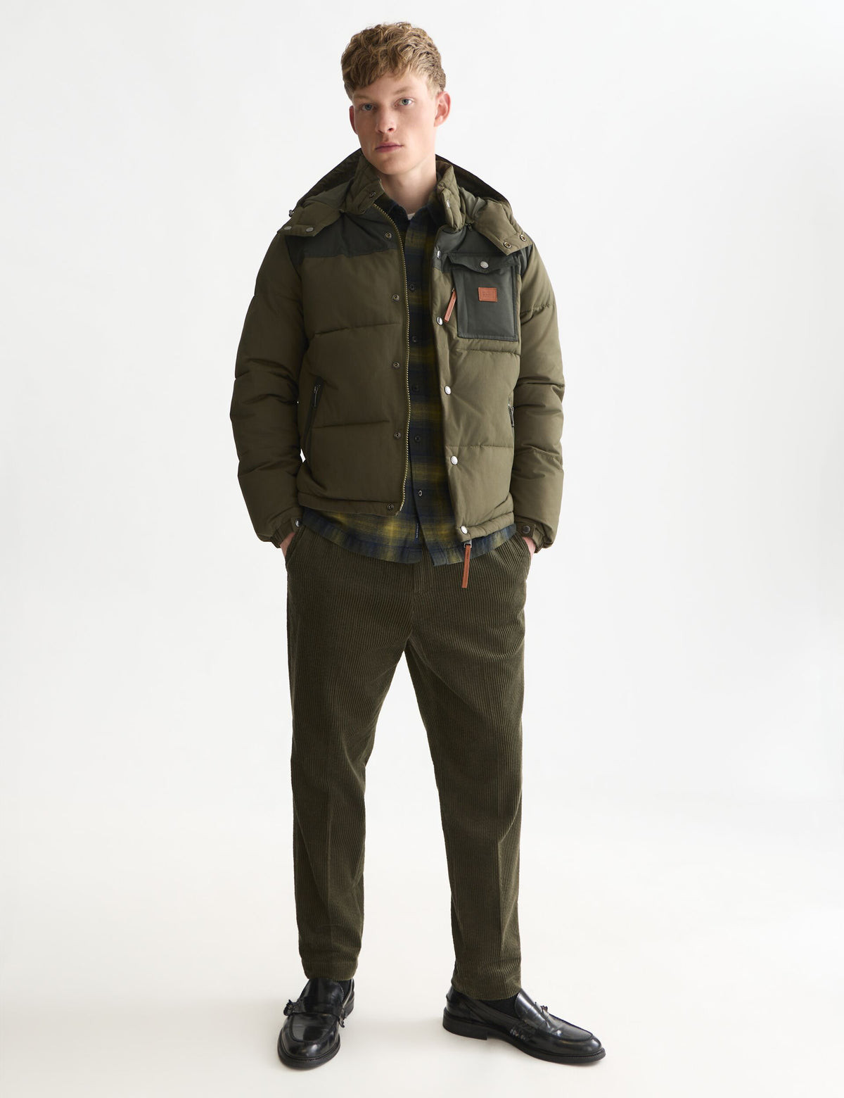 Hooded puffer jacket