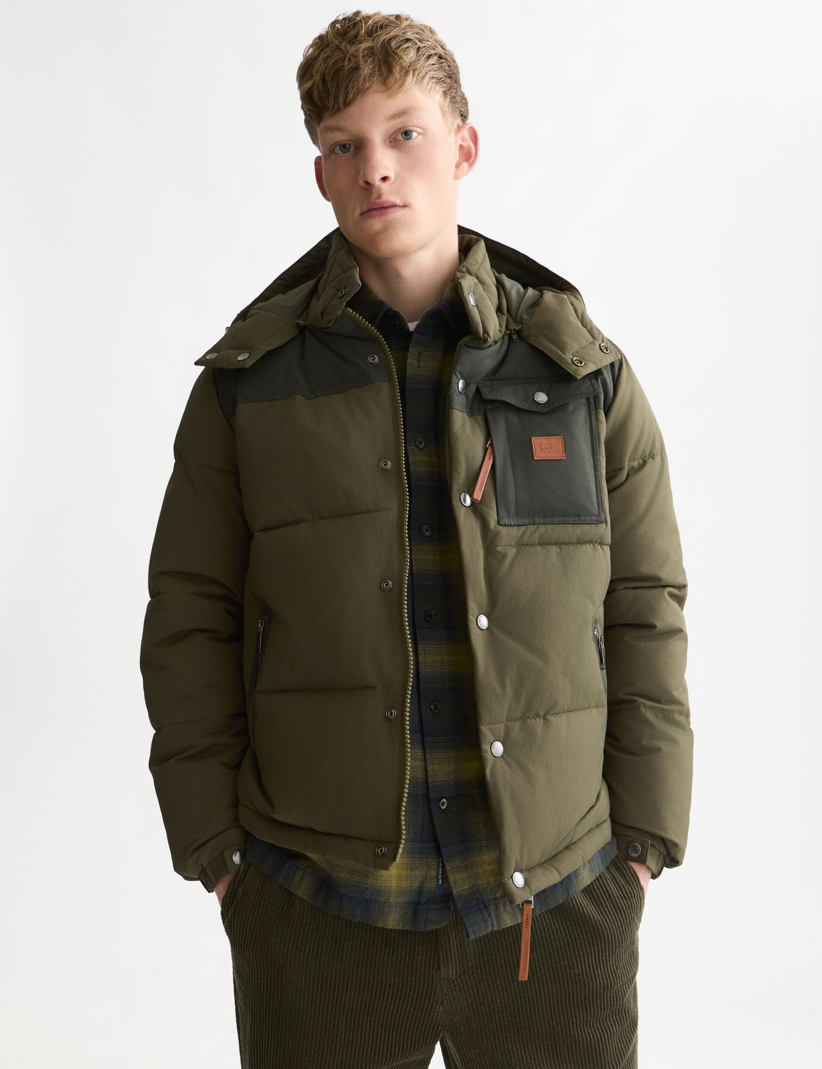 Hooded puffer jacket