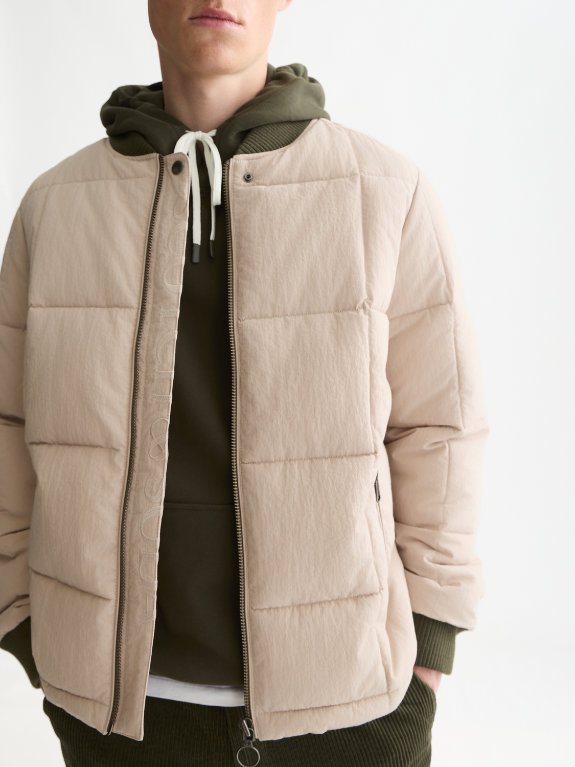 Outdoor Nylon Puffer