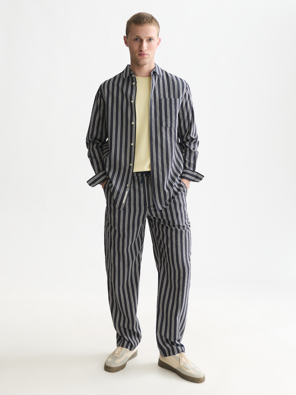 Oliver Striped Pleated Jogger