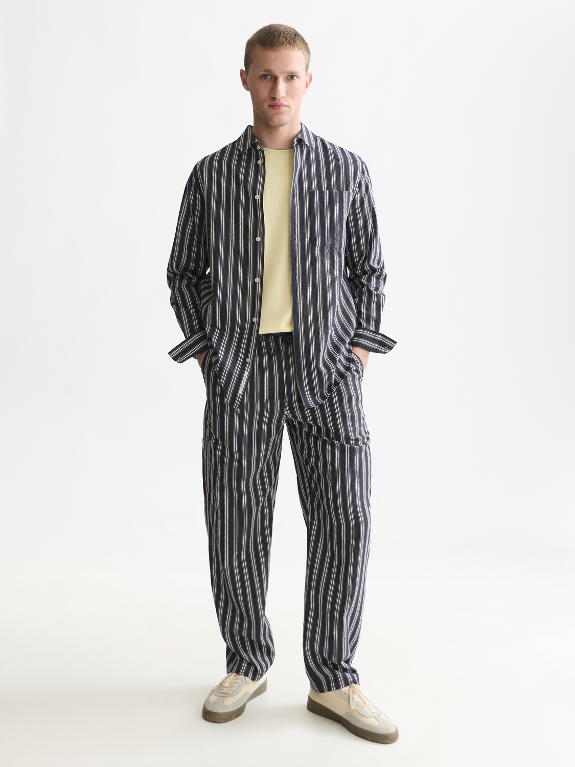 Oliver Striped Pleated Jogger
